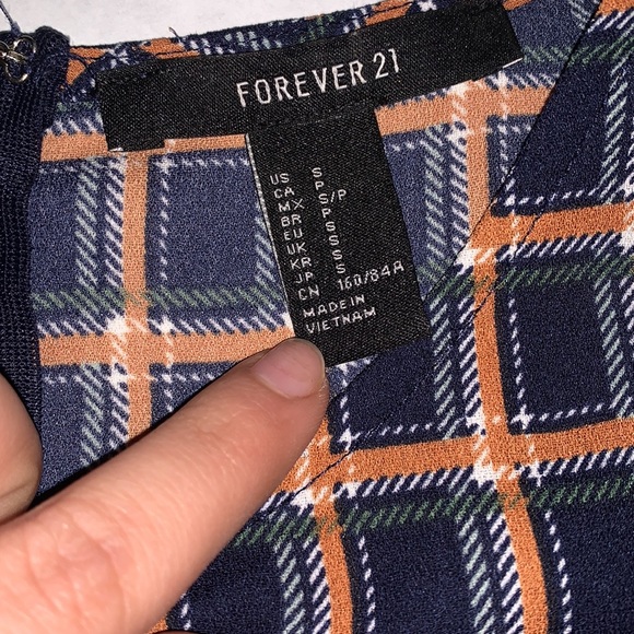 $Dress- multi design . - Picture 4 of 8